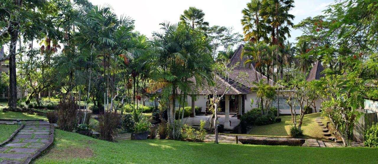 ปันดาวาส อูฐุด Hotel อูบุด ภายนอก รูปภาพ