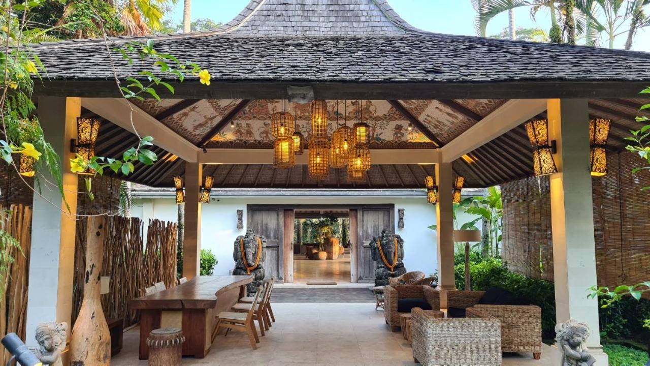 ปันดาวาส อูฐุด Hotel อูบุด ภายนอก รูปภาพ